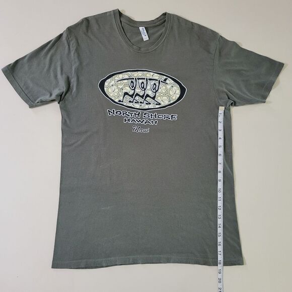 Women's Olive Graphic Maui Hawaii Short Sleeve Pullover Tee - Picture 5 of 9
